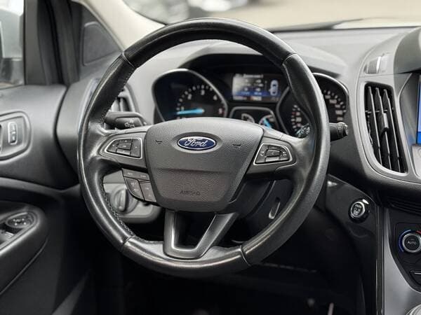 2019 Ford Kuga — Miniatură 10