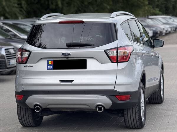 2019 Ford Kuga — Miniatură 3
