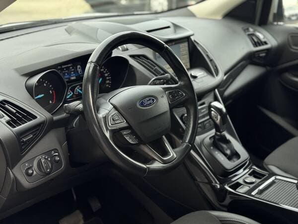 2019 Ford Kuga — Miniatură 6