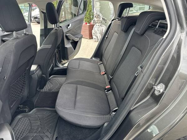 2019 Ford Focus — Miniatură 19