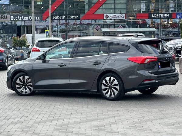 2019 Ford Focus — Miniatură 4