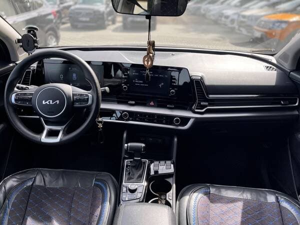 2023 Kia Sportage — Miniatură 7