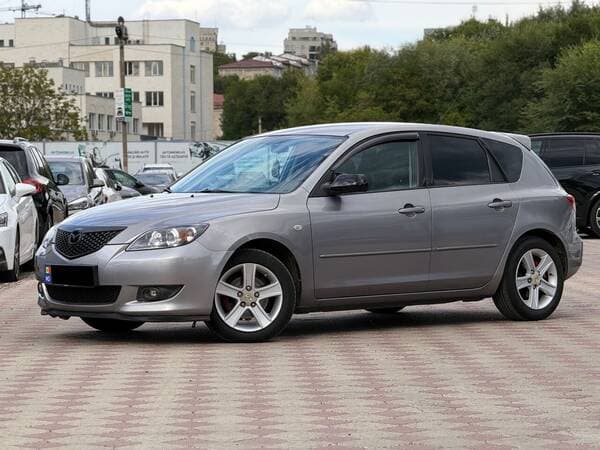 2004 Mazda 3 — Miniatură 2