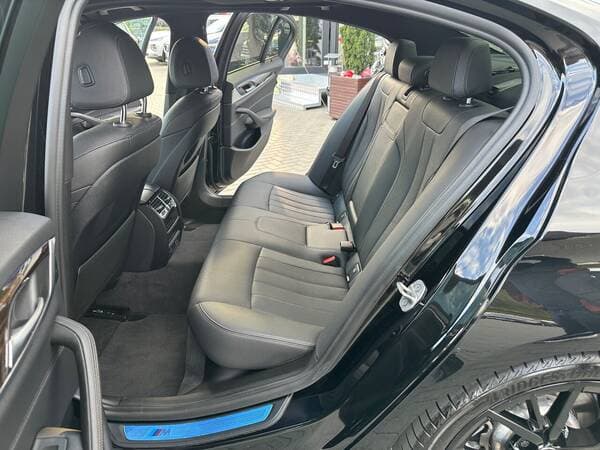 2021 BMW 530 — Miniatură 22