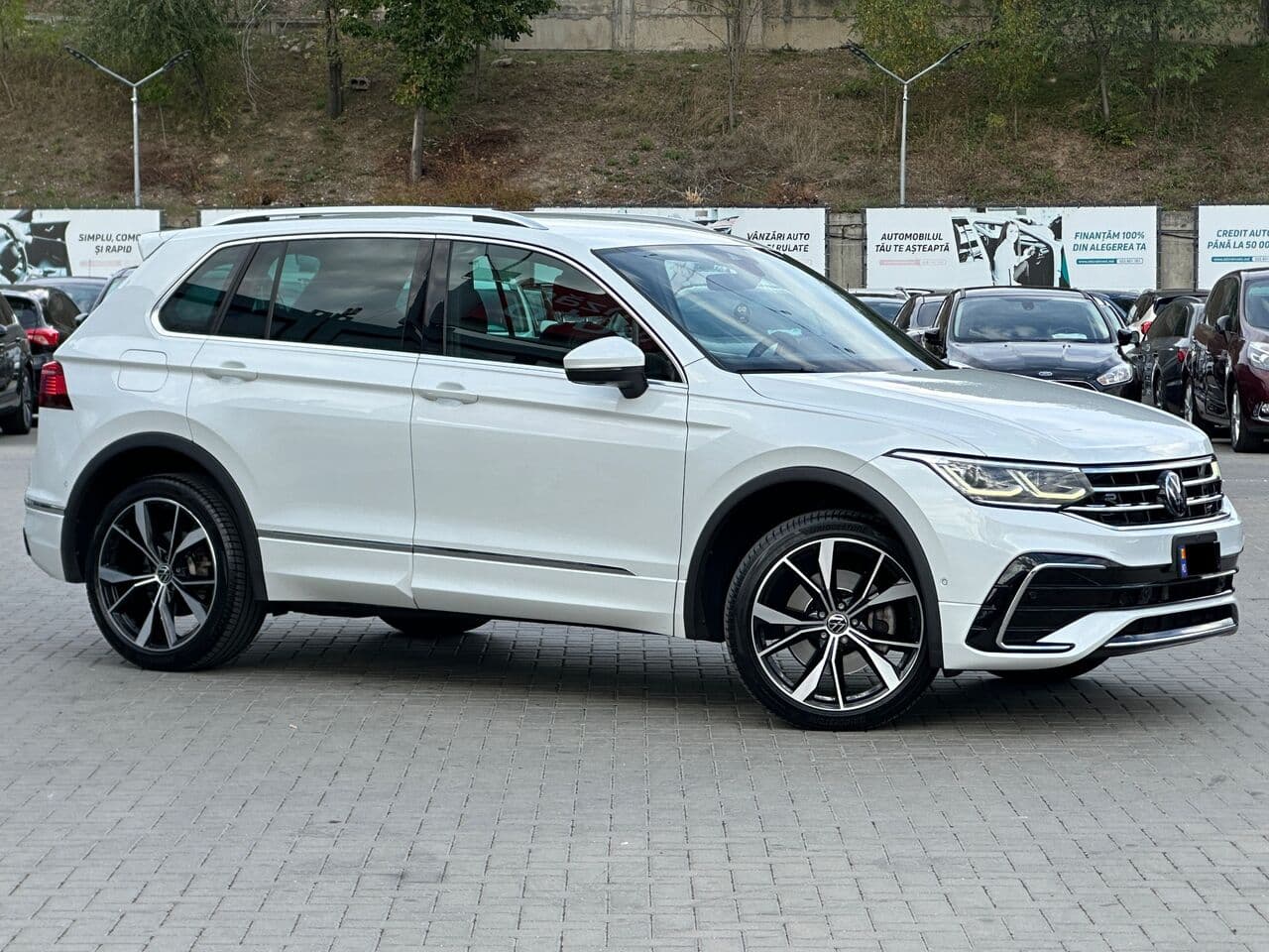 2023 Volkswagen Tiguan — Foto 1