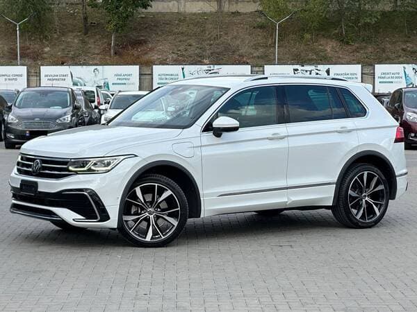 2023 Volkswagen Tiguan — Miniatură 2