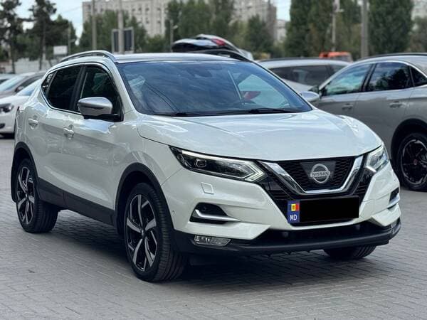 2017 Nissan Qashqai — Miniatură 2