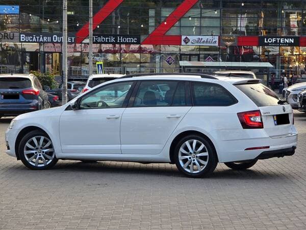 2018 Skoda Octavia — Miniatură 3