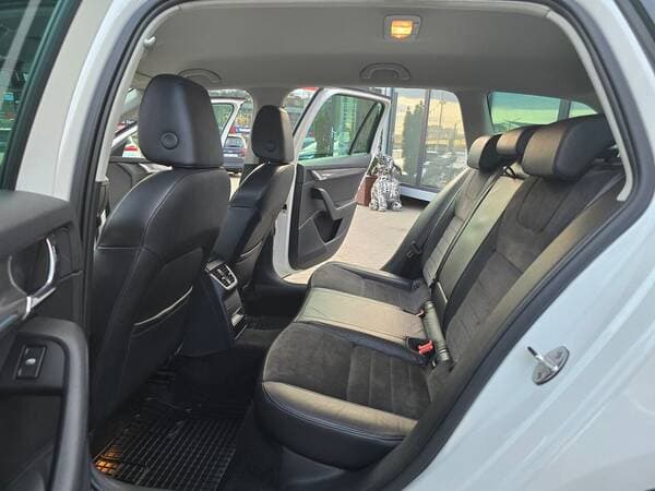 2018 Skoda Octavia — Miniatură 18