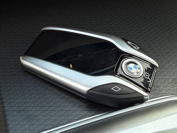 2021 BMW 530e — Miniatură 23