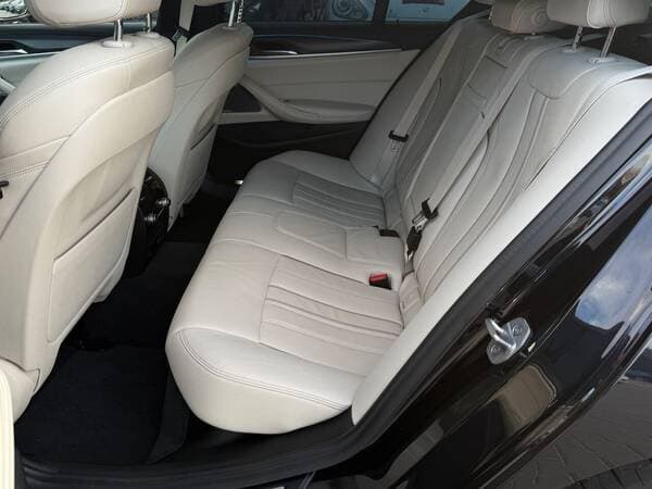 2021 BMW 530e — Miniatură 20