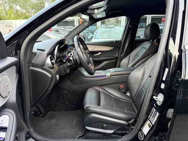 2019 Mercedes GLC 300 — Miniatură 5