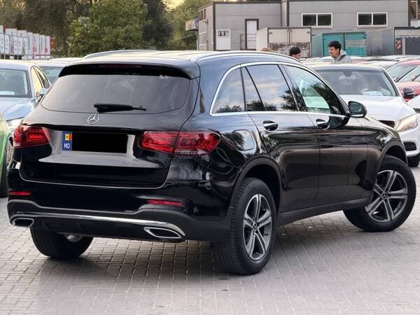 2019 Mercedes GLC 300 — Miniatură 2