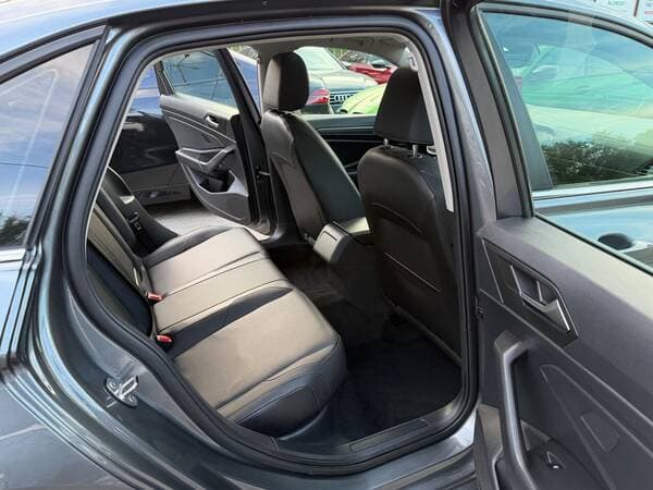 2018 Volkswagen Jetta — Miniatură 17