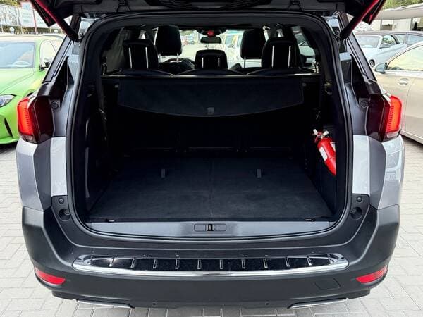 2018 Peugeot 5008 — Miniatură 25