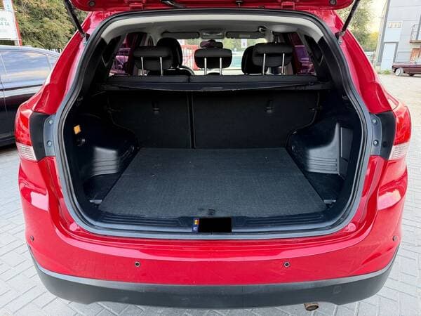 2013 Hyundai Tucson — Miniatură 18