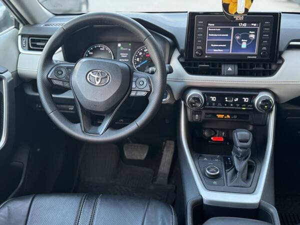 2022 Toyota Rav-4 — Miniatură 9