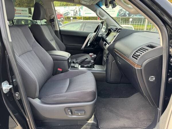 2022 Toyota Land Cruiser Prado — Miniatură 7
