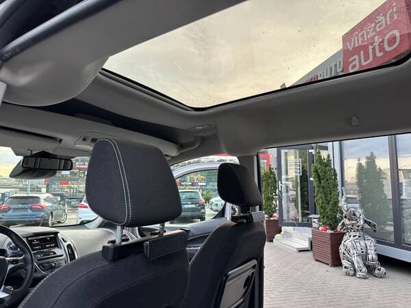 2016 Ford Tourneo Connect — Miniatură 18