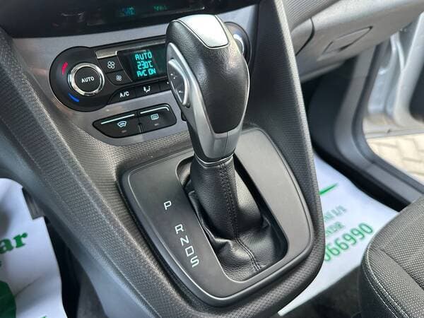 2016 Ford Tourneo Connect — Miniatură 14
