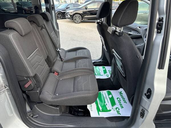 2016 Ford Tourneo Connect — Miniatură 16