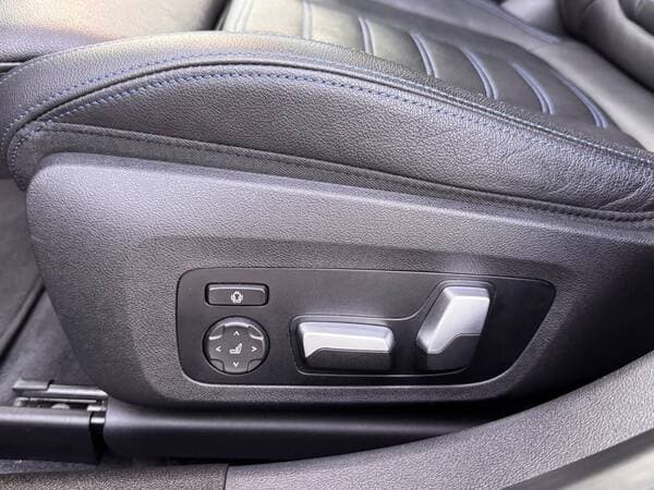 2021 BMW 330E — Miniatură 24
