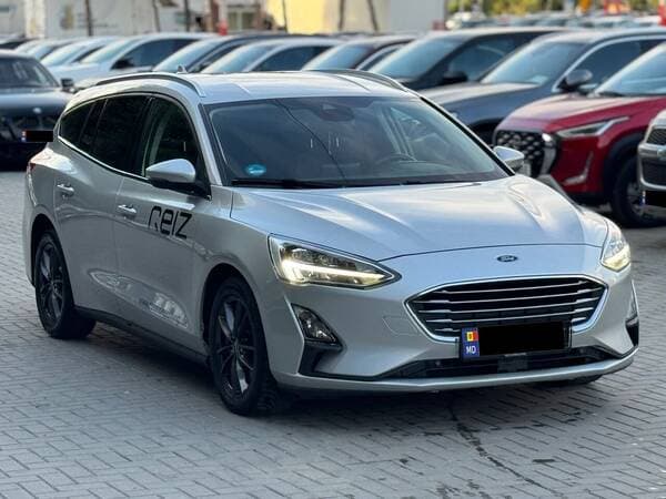 2018 Ford Focus — Miniatură 2