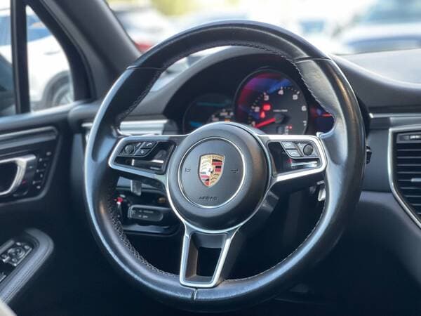 2018 Porsche Macan — Miniatură 9