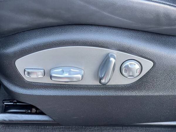 2018 Porsche Macan — Miniatură 17