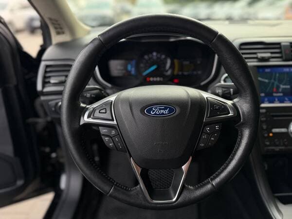 2019 Ford Fusion — Miniatură 10