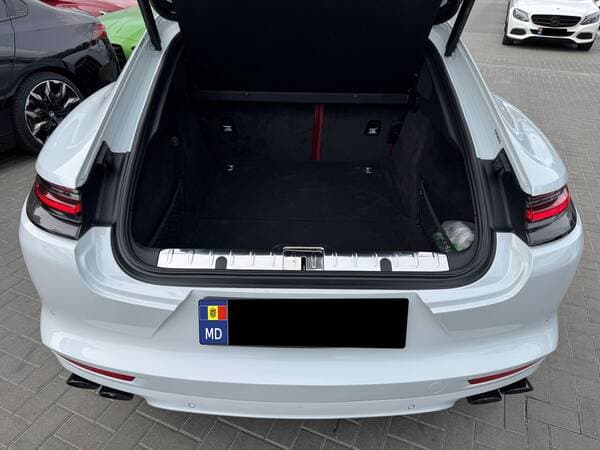 2017 Porsche Panamera — Miniatură 25