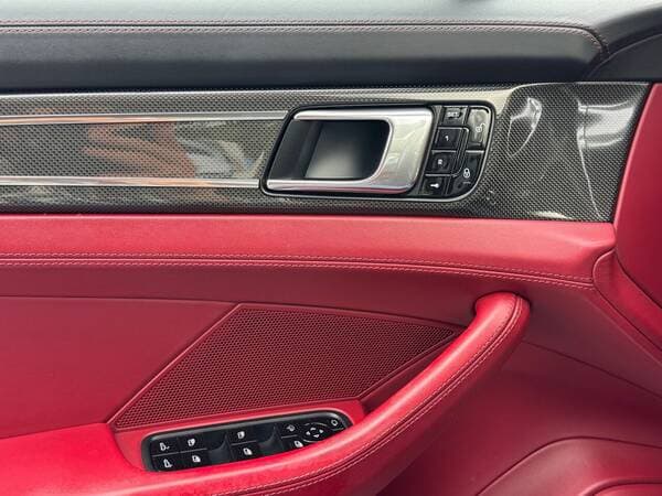 2017 Porsche Panamera — Miniatură 20