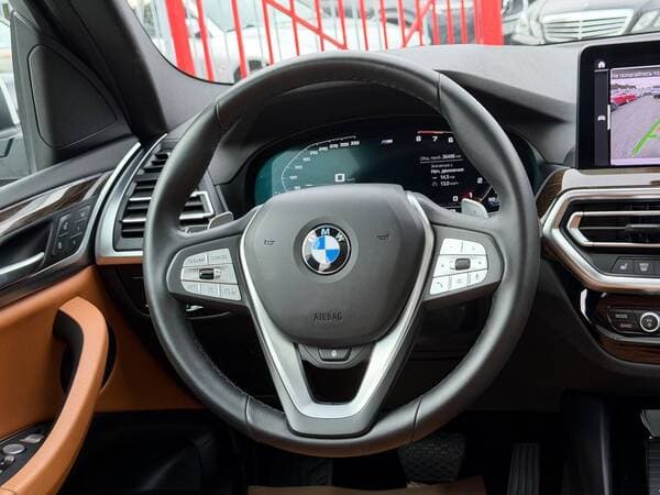 2022 BMW X3 3.0i — Miniatură 10