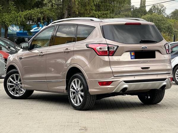 2017 Ford Kuga — Miniatură 4