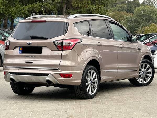2017 Ford Kuga — Miniatură 3
