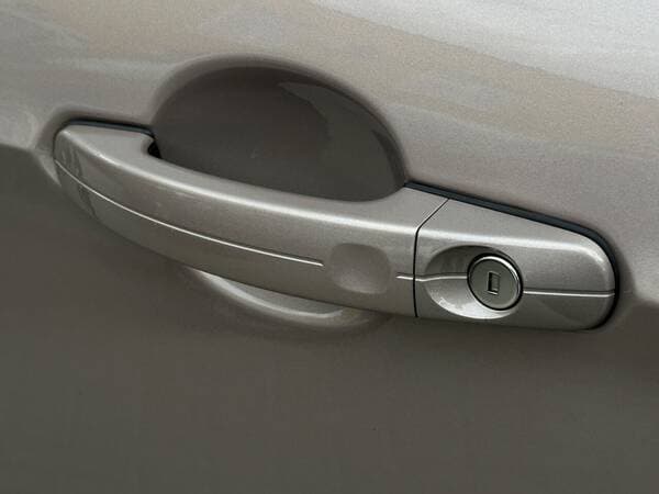 2017 Ford Kuga — Miniatură 6