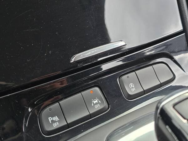 2022 Opel Grandland X — Miniatură 15