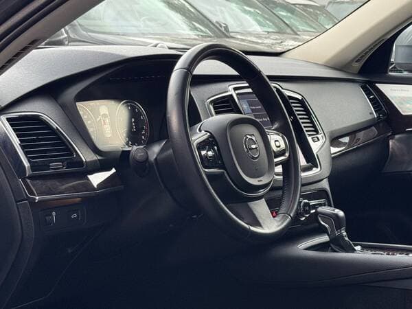 2015 Volvo XC 90 — Miniatură 11