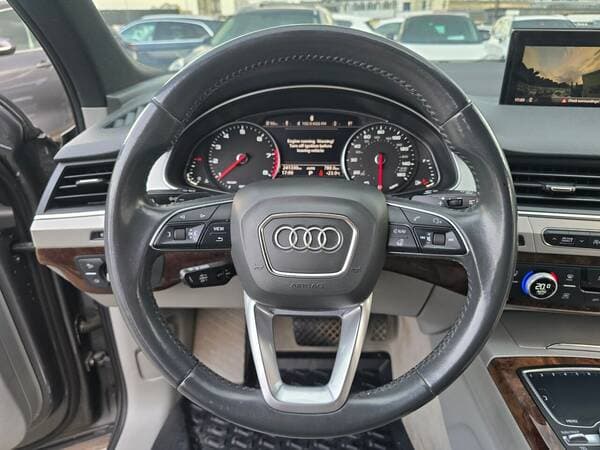 2017 Audi Q7 — Miniatură 10