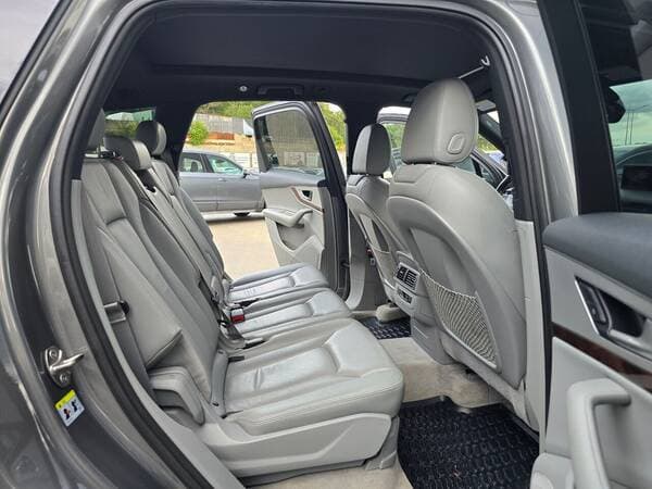 2017 Audi Q7 — Miniatură 17