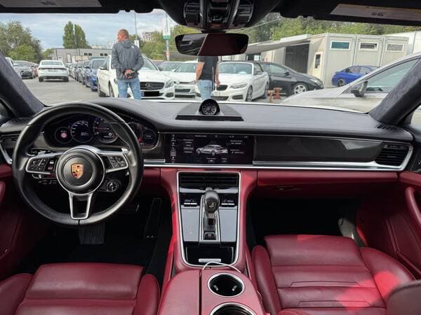 2019 Porsche Panamera GTS — Miniatură 11