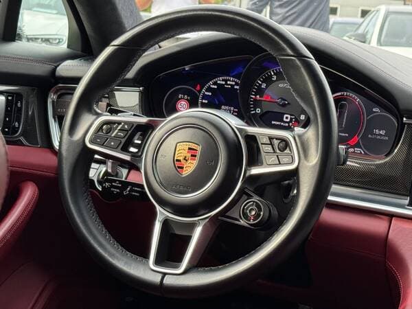 2019 Porsche Panamera GTS — Miniatură 13