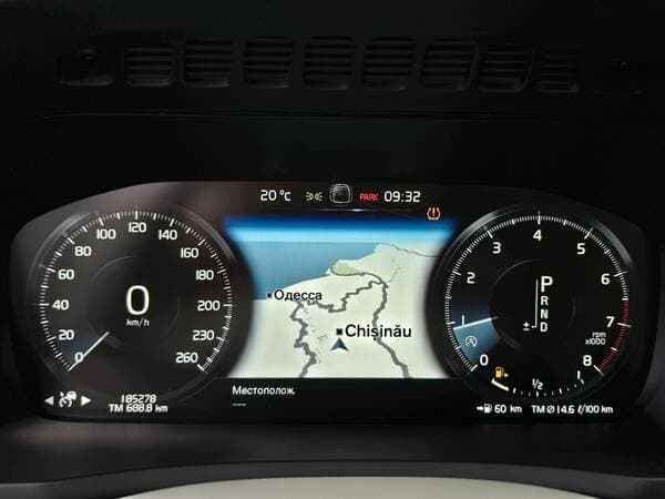 2016 Volvo XC 90 — Miniatură 10