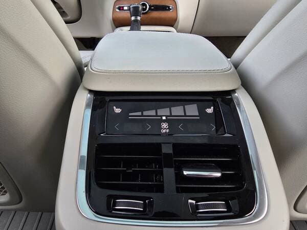 2016 Volvo XC 90 — Miniatură 20