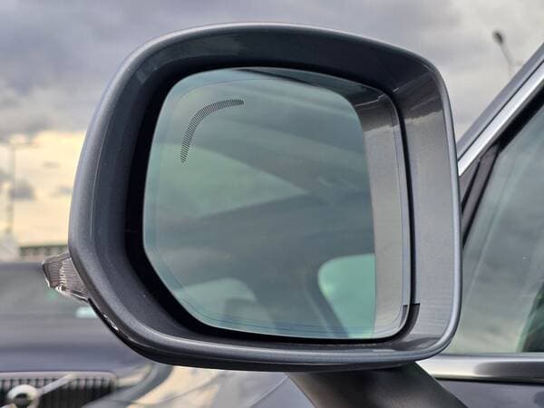 2016 Volvo XC 90 — Miniatură 5