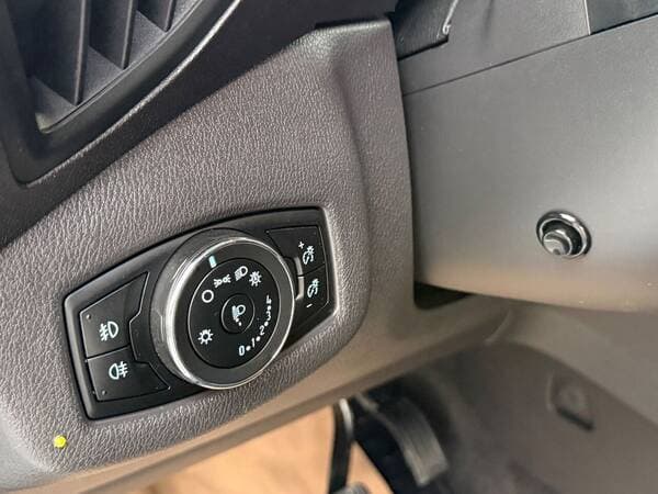 2016 Ford Tourneo Connect — Miniatură 13