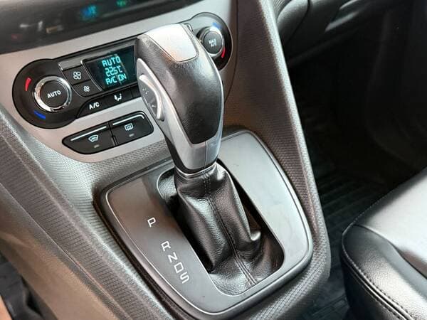 2016 Ford Tourneo Connect — Miniatură 12