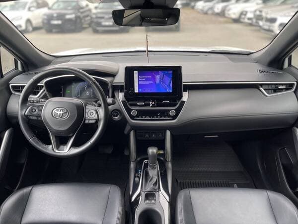 2023 Toyota Corolla Cross — Miniatură 9