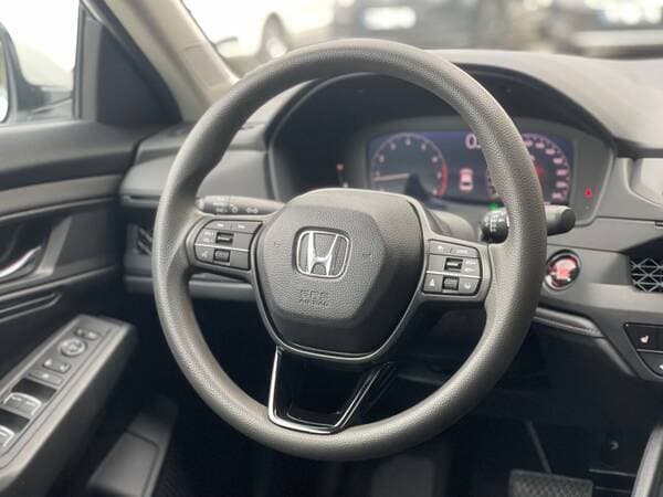 2023 Honda Accord — Miniatură 9