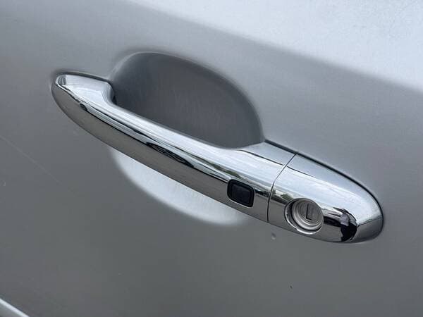2009 Kia Magentis — Miniatură 5